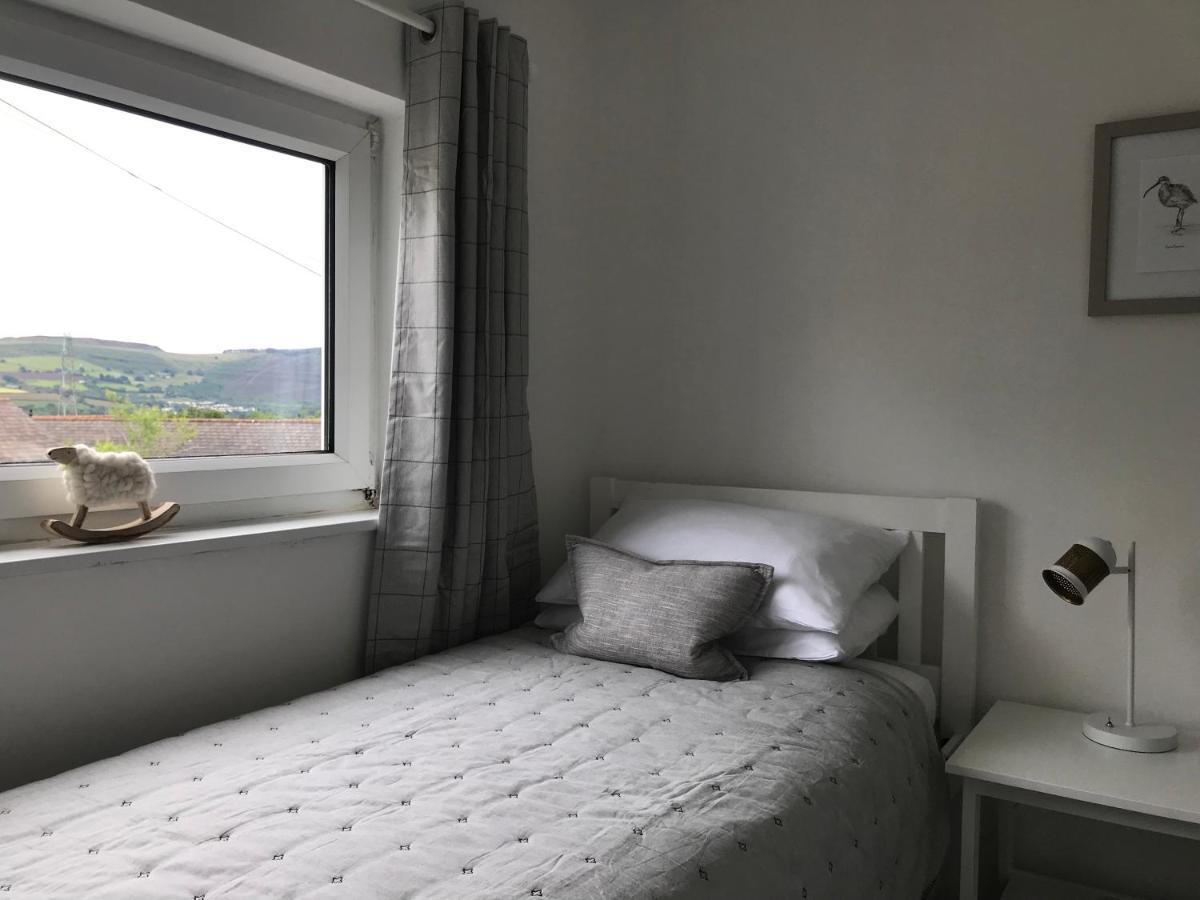 Starbuck Cottage Rudry Buitenkant foto